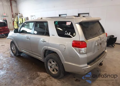 2012 Toyota 4Runner Sr5 z USA, uszkodzony, nr VIN JTEBU5JR0C5078692